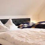 Haus Kastanie *